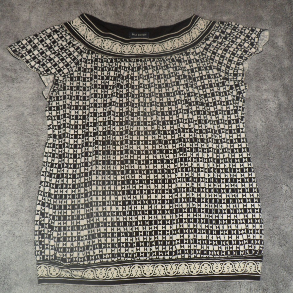 Max Edition Blouse - Flower and Diamond Pattern